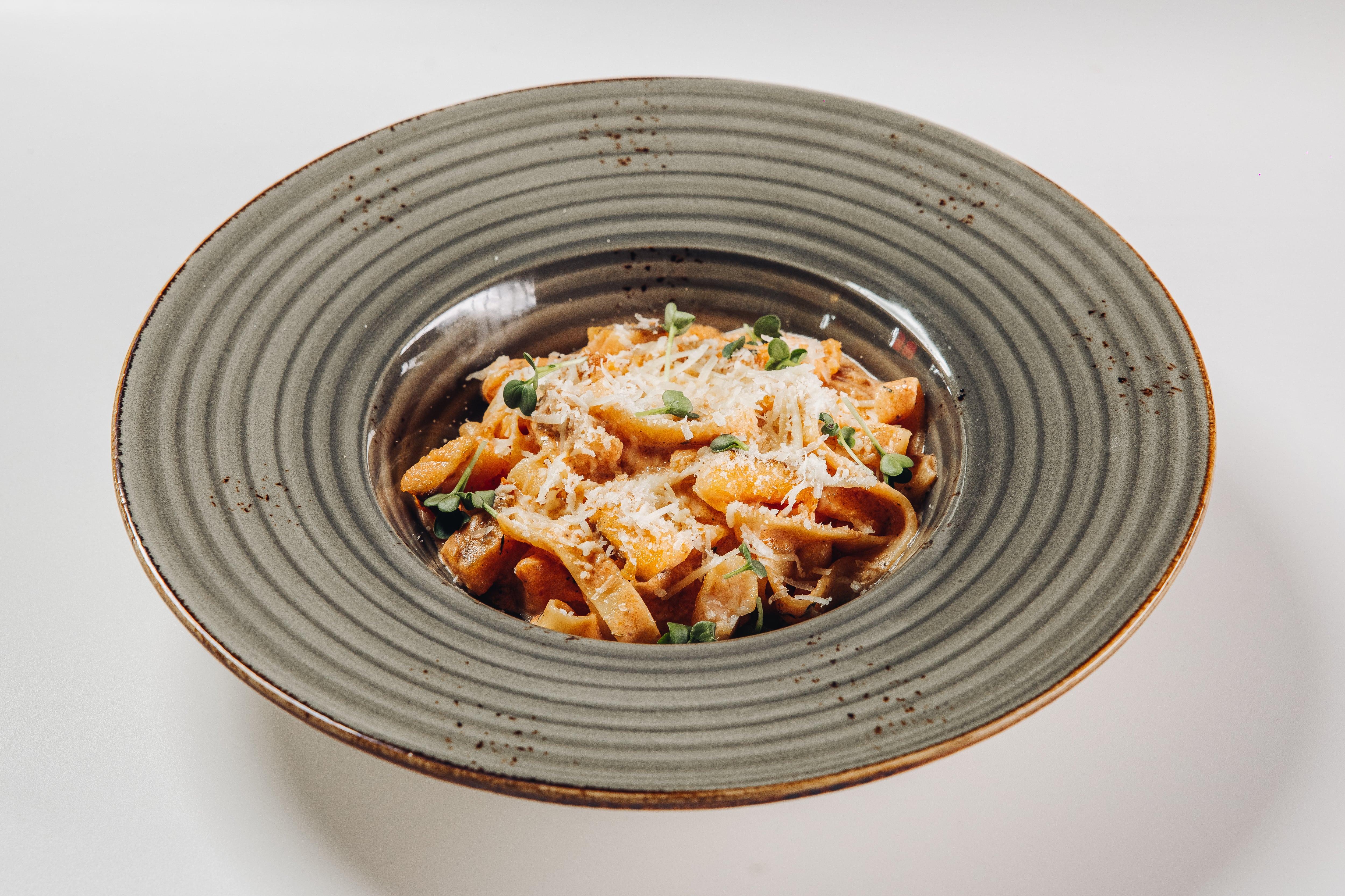 Паста с лососем